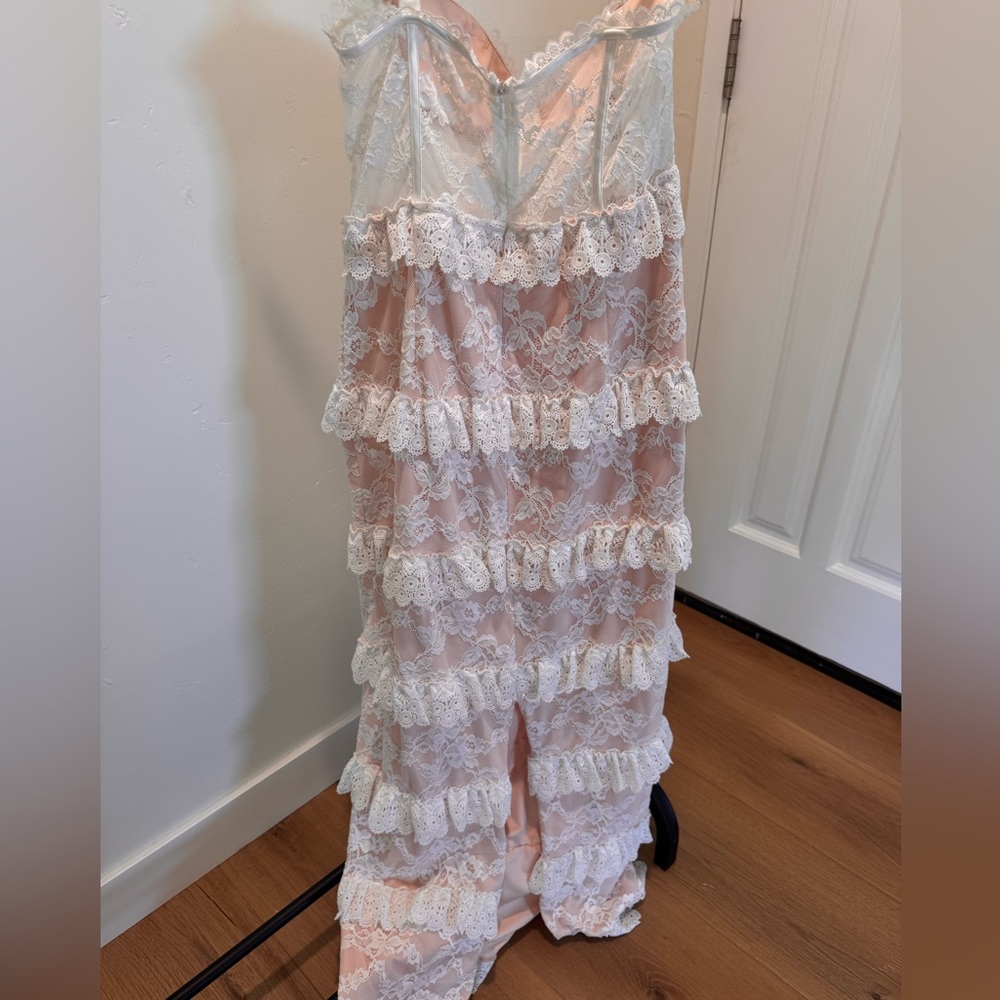 Hello Molly Luxe Mystique Lace Tiered Maxi Dress with Corset Bodice - Picture 5 of 7